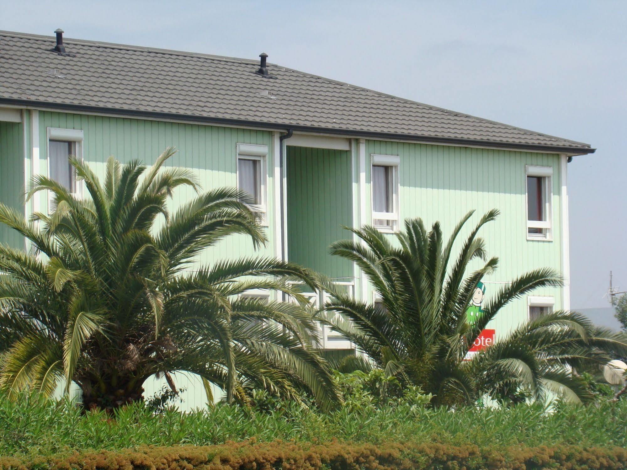 Fasthotel Perpignan Kültér fotó